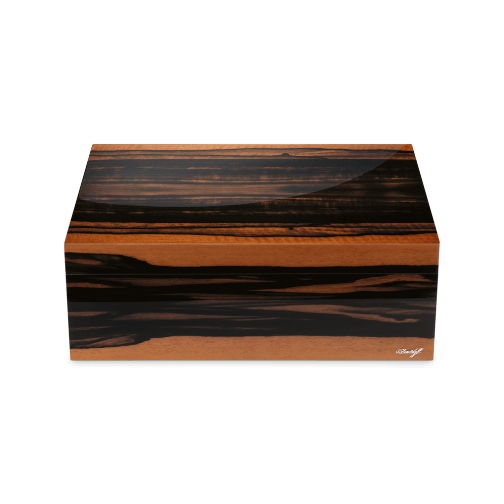 davidoff-grande-humidor-glossy_003